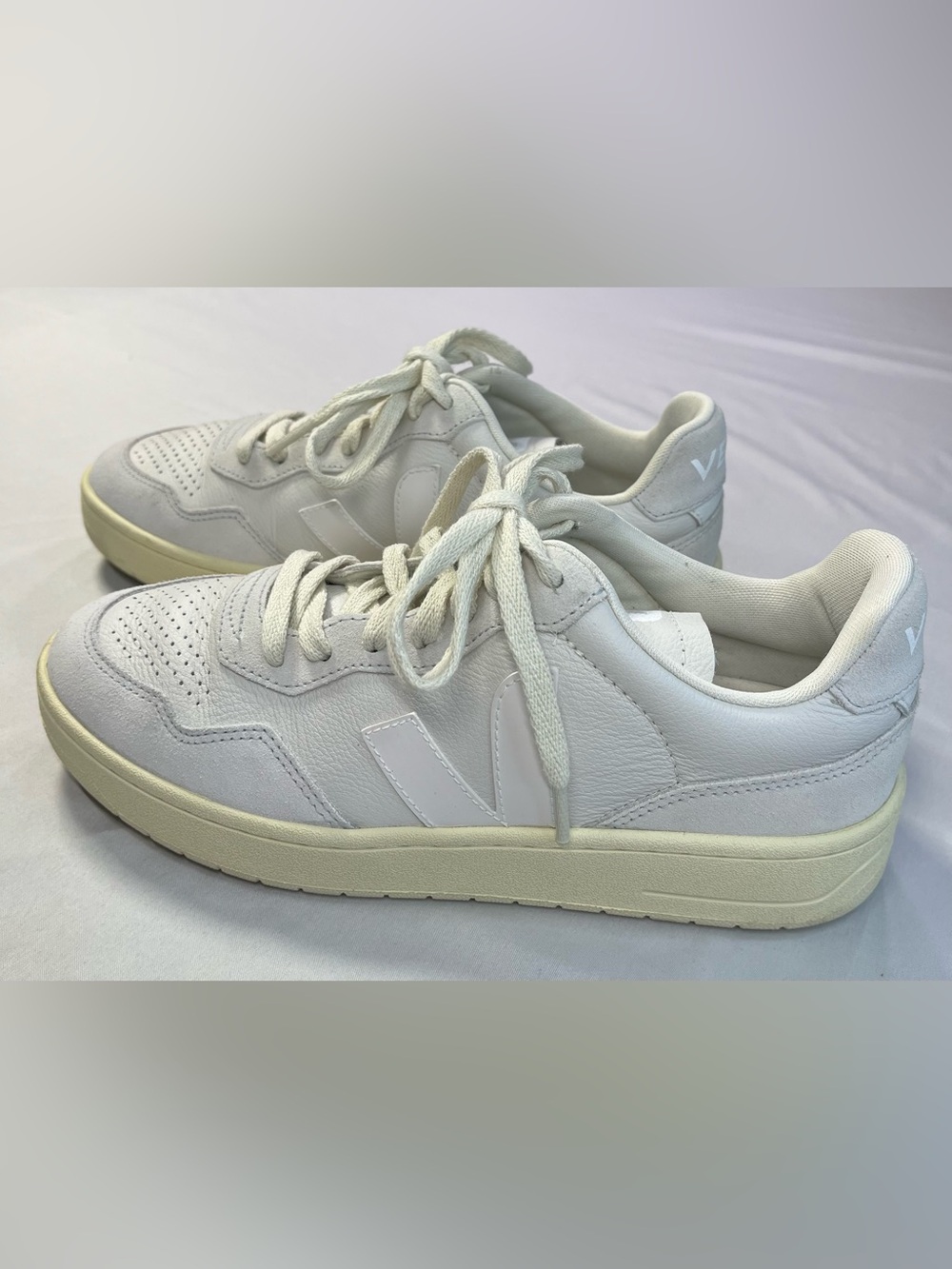 Veja V-90 Leather Extra White Shoes Sneakers - 8 EUC! - Picture 5 of 12